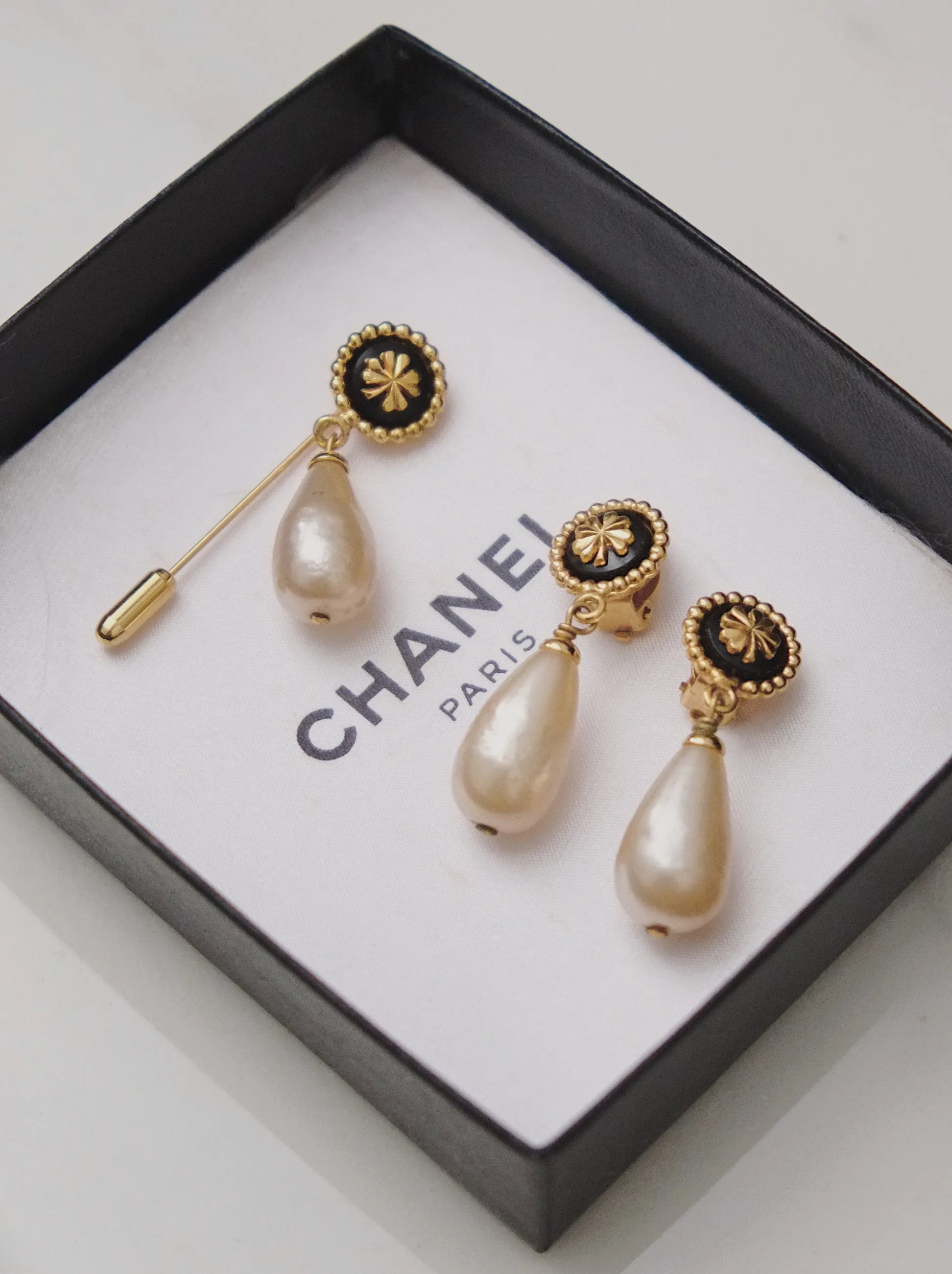 CHANEL clover with pearl drops earrings and pin (vintage)
