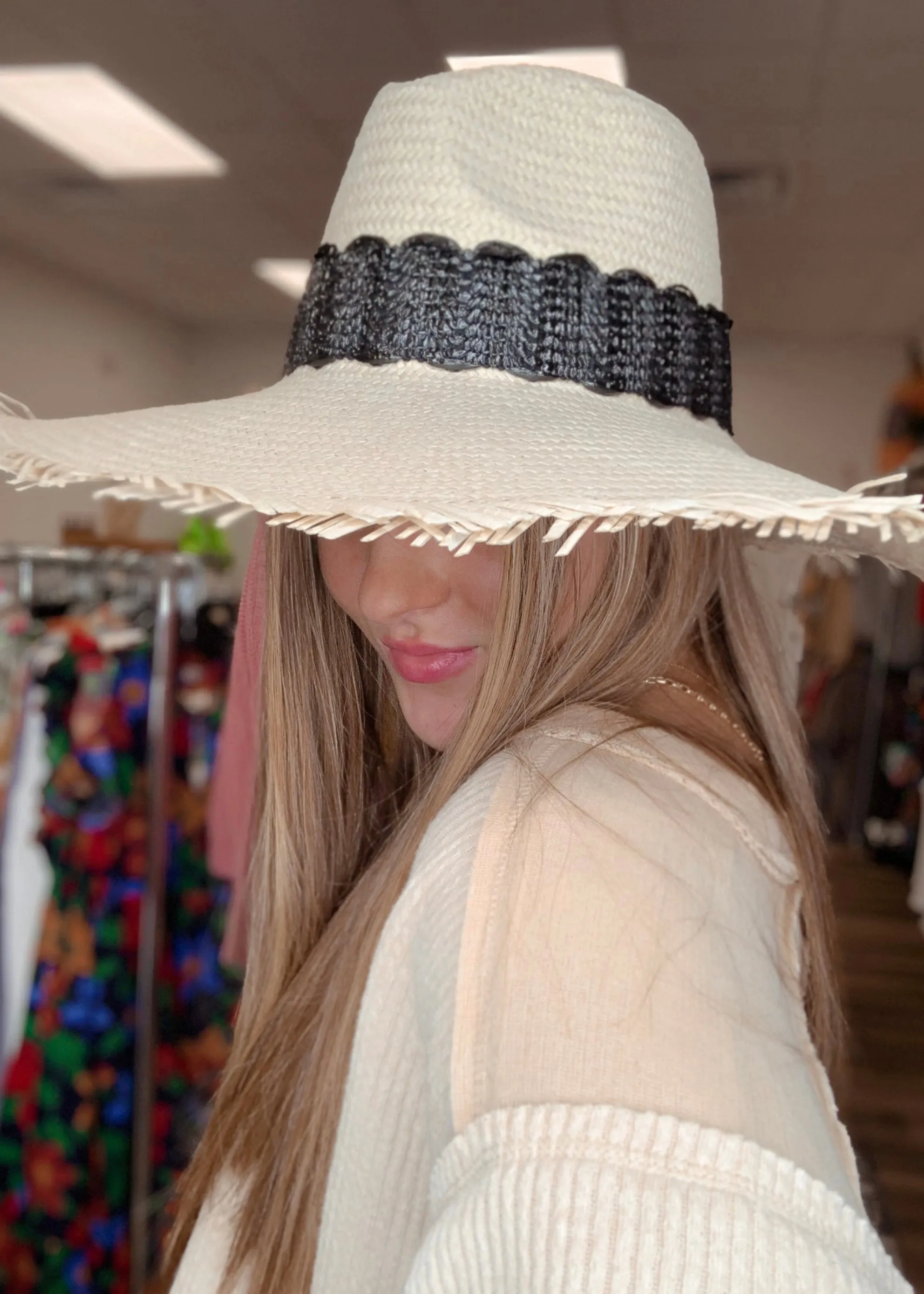 Damita Hat