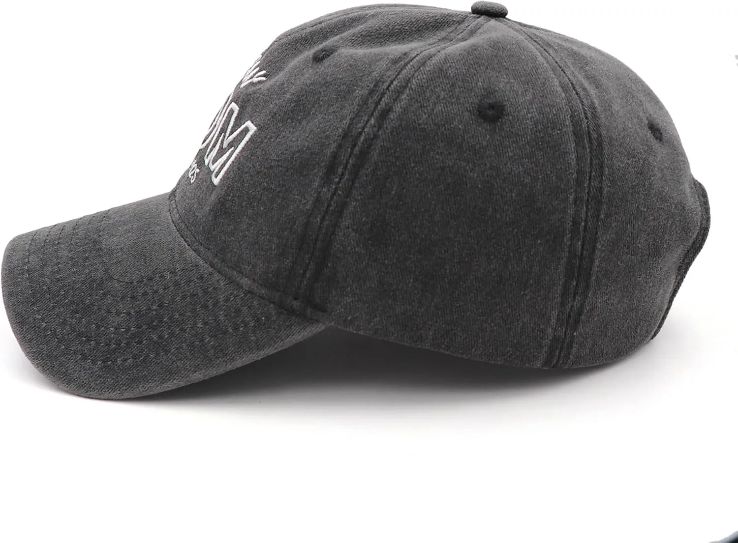 Mom and Dad Hats Est 2025 New Mom Dad Gifts Embroidered Mom Dad Hats Adjustable Baseball Cap New Parents Gifts