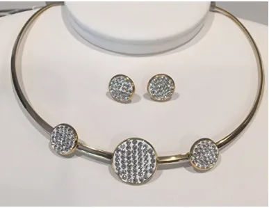 NECKLACE AND EARRING SET - (GOLD CIRCLE)
